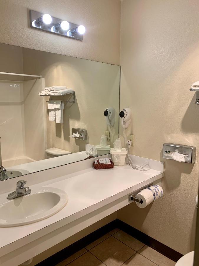 Candlelight Inn & Suites Hwy 69 Near Mcalester Exterior foto
